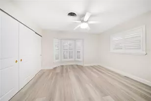 402 Harbor View Ln, Largo, FL 33770 - Photo 28