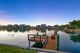 402 Harbor View Ln, Largo, FL 33770 - Photo 4