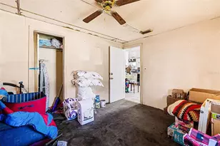 2518 Elm St, Seffner, FL 33584 - Photo 4