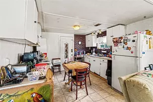 2518 Elm St, Seffner, FL 33584 - Photo 14