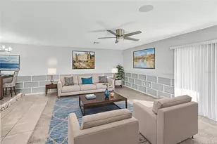 7215 Sterling Point Ct, Gibsonton, FL 33534 - Photo 14