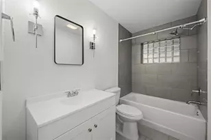 5301 Venetian Blvd NE, Saint Petersburg, FL 33703 - Photo 18