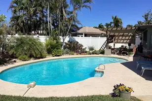 101 Madonna Blvd, Tierra Verde, FL 33715 - Photo 18
