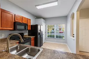 1040 Sleepy Oak Dr, Wesley Chapel, FL 33543 - Photo 14