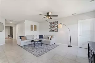 8729 Prairie Creek Dr, New Port Richey, FL 34655 - Photo 12