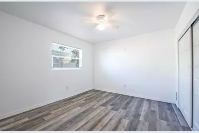 717 E Gulf Boulevard, Indian Rocks Beach, FL 33785 - Photo 12