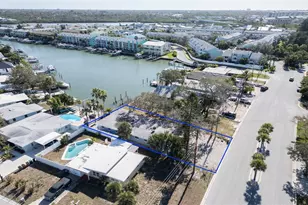 717 E Gulf Blvd, Indian Rocks Beach, FL 33785 - Photo 22