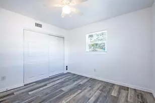 717 E Gulf Blvd, Indian Rocks Beach, FL 33785 - Photo 4