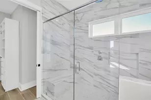 187 145th Ave E, Saint Petersburg, FL 33708 - Photo 40