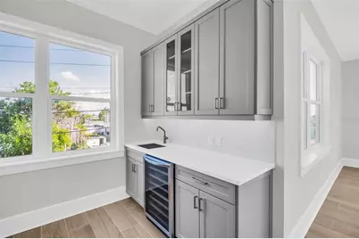 187 145th Avenue E #4, Saint Petersburg, FL 33708 - Photo 14