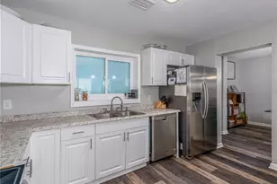 4721 W Iowa Ave, Tampa, FL 33616 - Photo 10