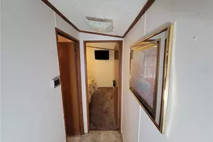 37139 Pepper Dr, Zephyrhills, FL 33541 - Photo 28