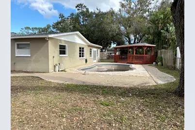 1854 76th Avenue N, Saint Petersburg, FL 33702 - Photo 12