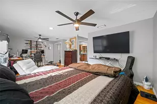 756 61st Ave NE, Saint Petersburg, FL 33703 - Photo 42