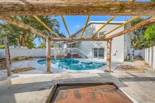 756 61st Ave NE, Saint Petersburg, FL 33703 - Photo 66