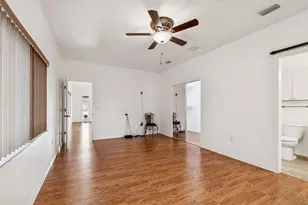 4527 Haines Rd N, Saint Petersburg, FL 33714 - Photo 46