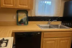5750 80th St, Saint Petersburg, FL 33709 - Photo 6