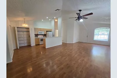 1926 29th Avenue N, Saint Petersburg, FL 33713 - Photo 4