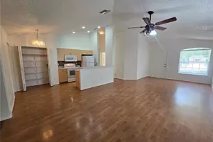 1926 29th Ave N, Saint Petersburg, FL 33713 - Photo 4