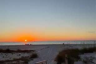 880 Mandalay Ave, Clearwater, FL 33767 - Photo 6