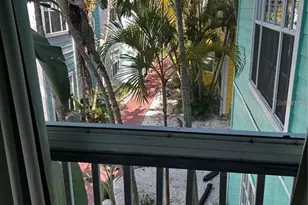 3002 W Cleveland St, Tampa, FL 33609 - Photo 40