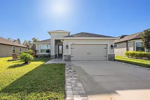 19772 Preservation Woods Dr, Lutz, FL 33548 - Photo 2