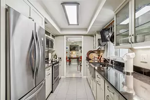 1399 Embassy Dr, Clearwater, FL 33764 - Photo 18