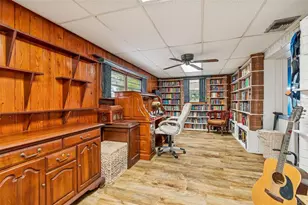 7551 17th Ln N, Saint Petersburg, FL 33702 - Photo 18