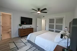 8609 Driftwood Dr, Tampa, FL 33615 - Photo 10