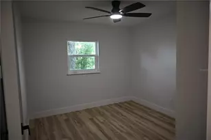 8609 Driftwood Dr, Tampa, FL 33615 - Photo 30