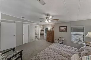 35122 McCulloughs Leap, Zephyrhills, FL 33541 - Photo 28