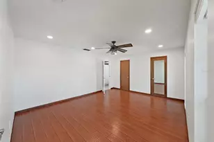 2921 Chelsea Woods Dr, Valrico, FL 33596 - Photo 28