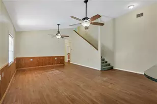 2804 Holloway Rd, Plant City, FL 33567 - Photo 12