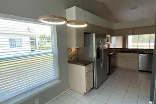 1144 Key W Ct, Wesley Chapel, FL 33544 - Photo 8