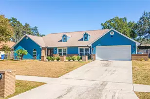 3908 Rosedale Dr, Brandon, FL 33511 - Photo 2