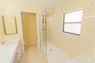 3908 Rosedale Dr, Brandon, FL 33511 - Photo 8