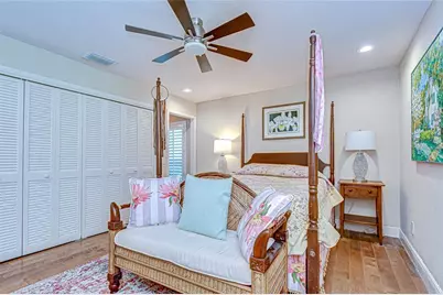 10901 Juniperus Place, Tampa, FL 33618 - Photo 12