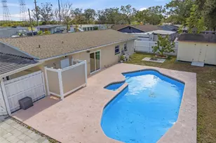 318 Country Club Dr, Oldsmar, FL 34677 - Photo 44