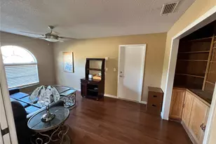 11418 Glenmont Dr, Tampa, FL 33635 - Photo 12