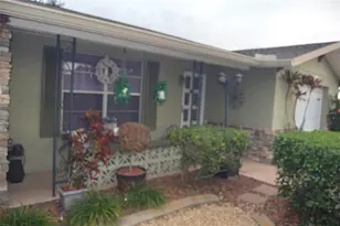 10126 Hoop Ct, Port Richey, FL 34668 - Photo 6