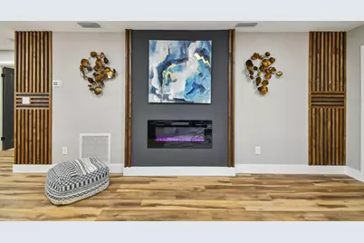 2408 50th Street S, Gulfport, FL 33707 - Photo 10