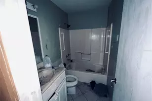 2247 SW 4th St, Cape Coral, FL 33991 - Photo 22