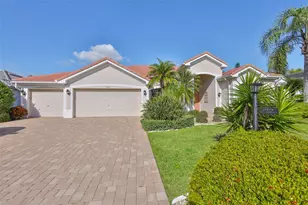 2221 Platinum Dr, Sun City Center, FL 33573 - Photo 6