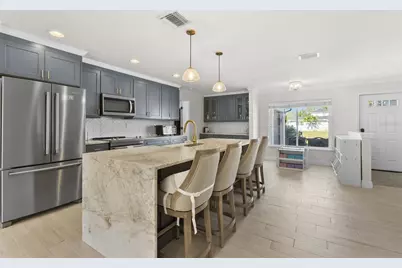 420 42nd Avenue NE, Saint Petersburg, FL 33703 - Photo 10