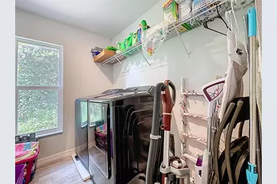 13321 Potomac Avenue, Weeki Wachee, FL 34614 - Photo 16