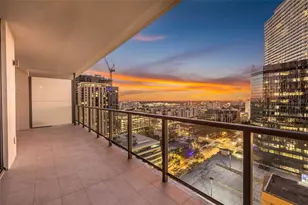 275 1st Ave S, Saint Petersburg, FL 33701 - Photo 48