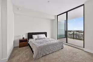 275 1st Ave S, Saint Petersburg, FL 33701 - Photo 6