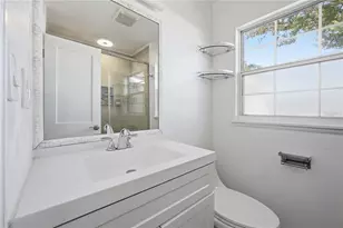 551 84th Ave N, Saint Petersburg, FL 33702 - Photo 16