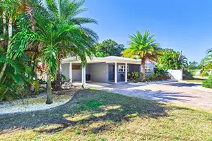 1801 58th St S, Gulfport, FL 33707 - Photo 6