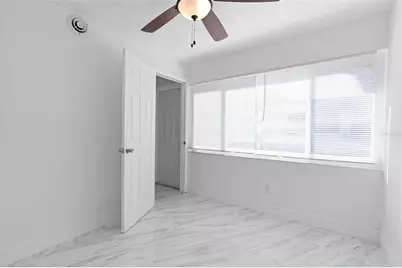 7050 Versailles N, Pinellas Park, FL 33781 - Photo 20